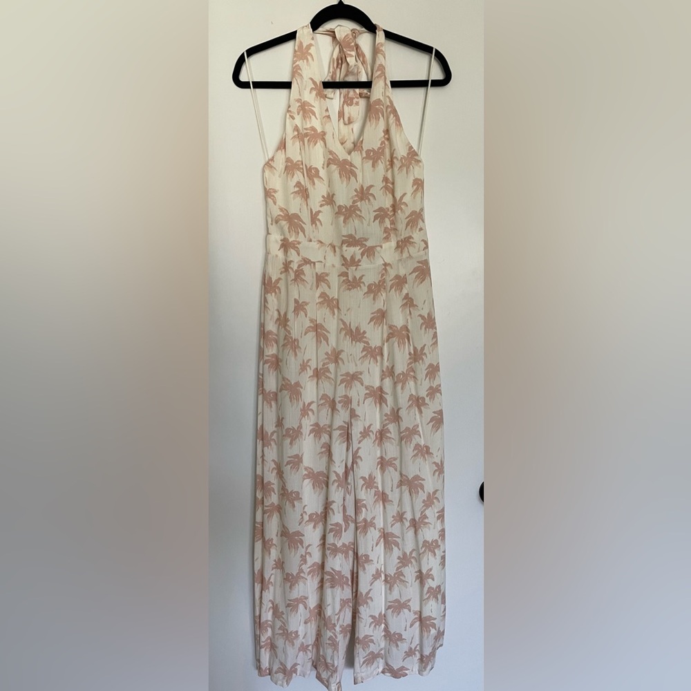 NWT Tropical Print V-Neck Boutique Halter Jumpsuit - Size L